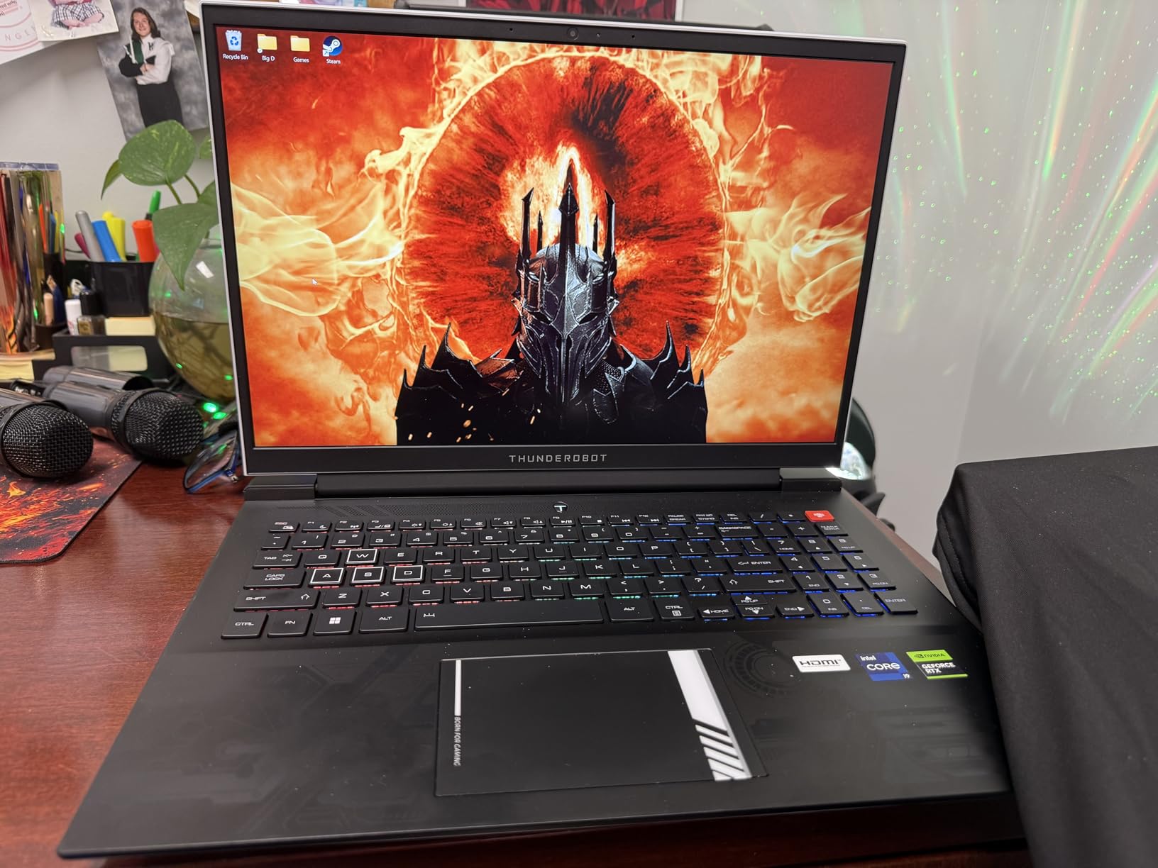 Thunderobot Zero 18 Pro 5080 Gaming Laptop, 18