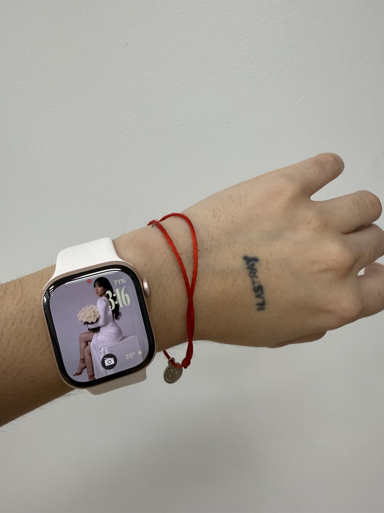 Apple Watch Series 11 [GPS 42mm] Smartwatch with Rose Gold Aluminum Case with Light Blush Sport Band - S/M customer photo 2