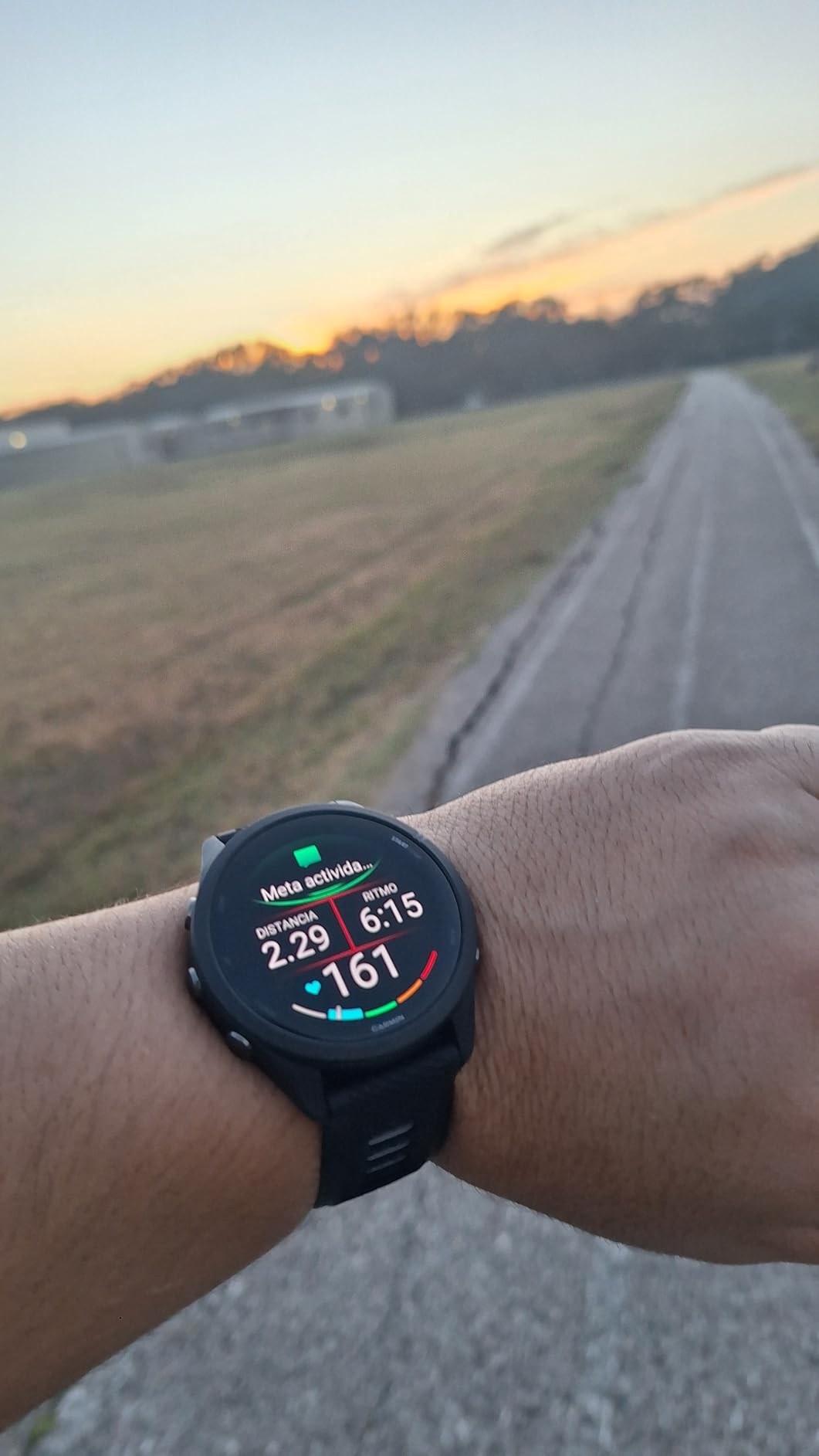 Garmin Forerunner 265 Running Smartwatch, Colorful AMOLED Display, Training Metrics and Recovery Insights, Black and Powder Gray Customer Review Garmin Forerunner 265 Running Smartwatch, Colorful AMOLED Display, Training Metrics and Recovery Insights, Black and Powder Gray - Customer Photo 1