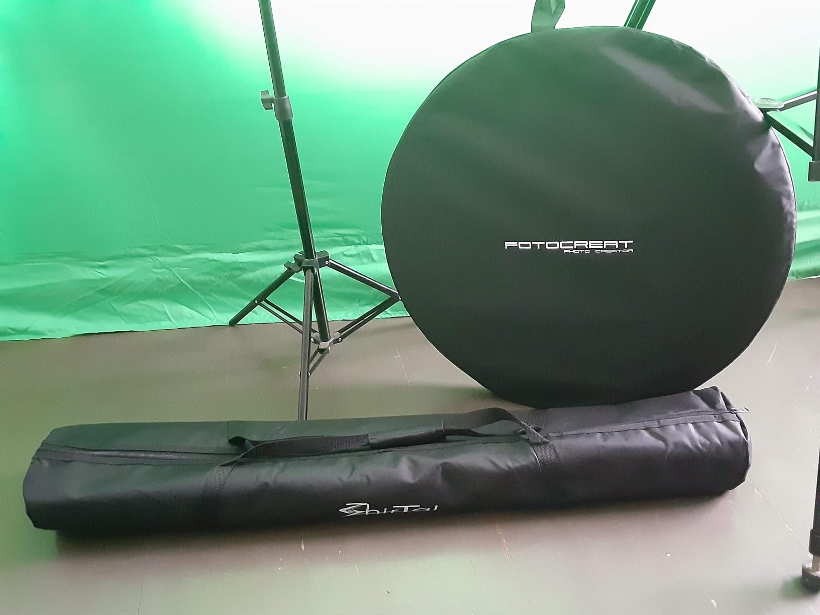 7x10ft Green Screen Backdrop with Stand, Movable Backdrop Stand with Wheels Greenscreen Background for Streaming, Studio Video Recording, Zoom Meeting, Party Customer Review 7x10ft Green Screen Backdrop with Stand, Movable Backdrop Stand with Wheels Greenscreen Background for Streaming, Studio Video Recording, Zoom Meeting, Party - Customer Photo 1
