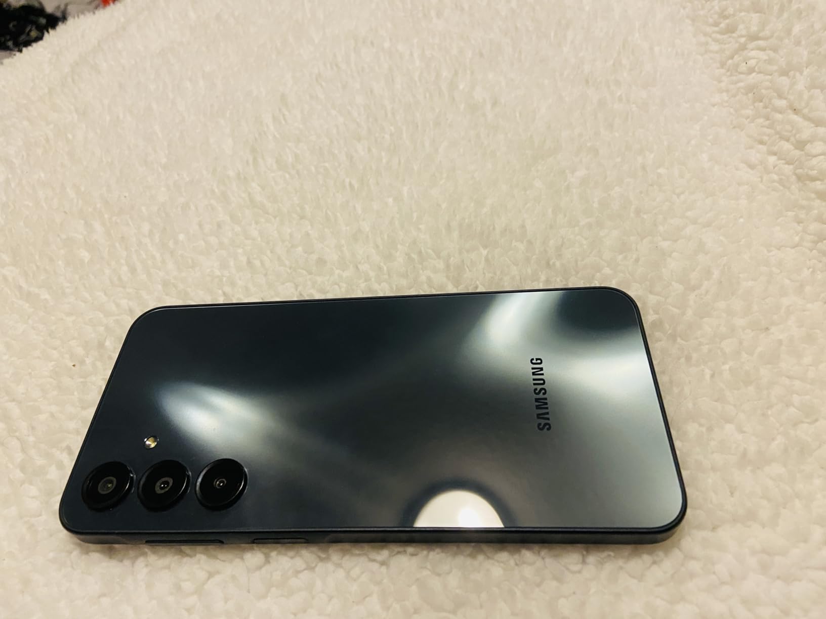 Galaxy A16 5G A Series, Unlocked Android Smartphone, Large AMOLED Display, Durable Design, Super Fast Charging, Expandable Storage, 5G Connectivity, US Version, 2025, Light Gray Customer Review Galaxy A16 5G A Series, Unlocked Android Smartphone, Large AMOLED Display, Durable Design, Super Fast Charging, Expandable Storage, 5G Connectivity, US Version, 2025, Light Gray - Customer Photo 2