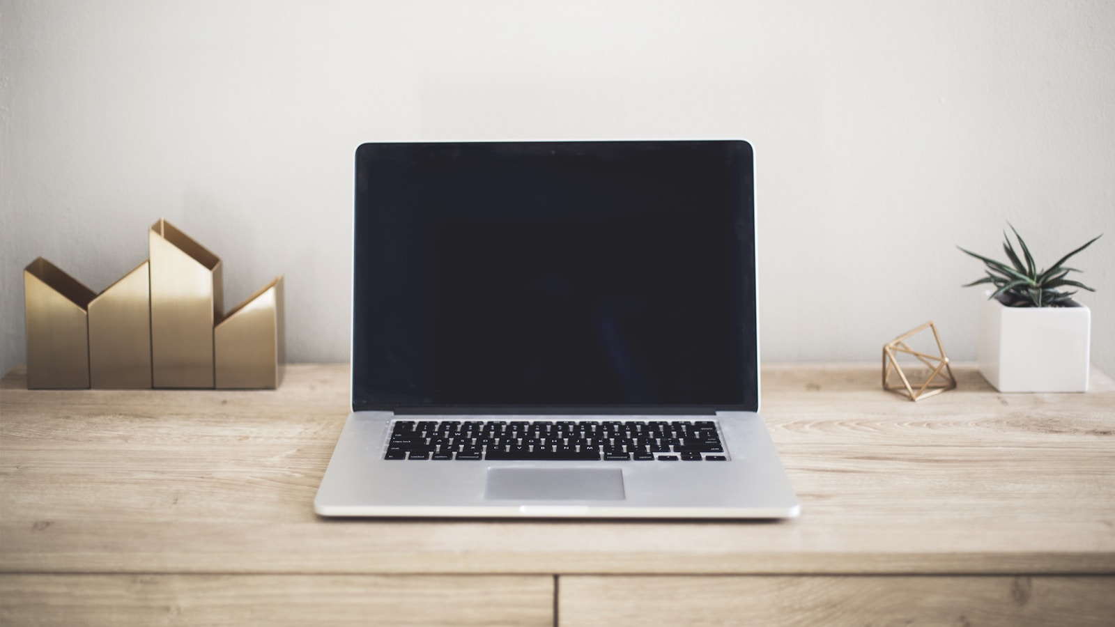 Best Laptop Deals Under $2000: 12 Top Models Tested in 2026