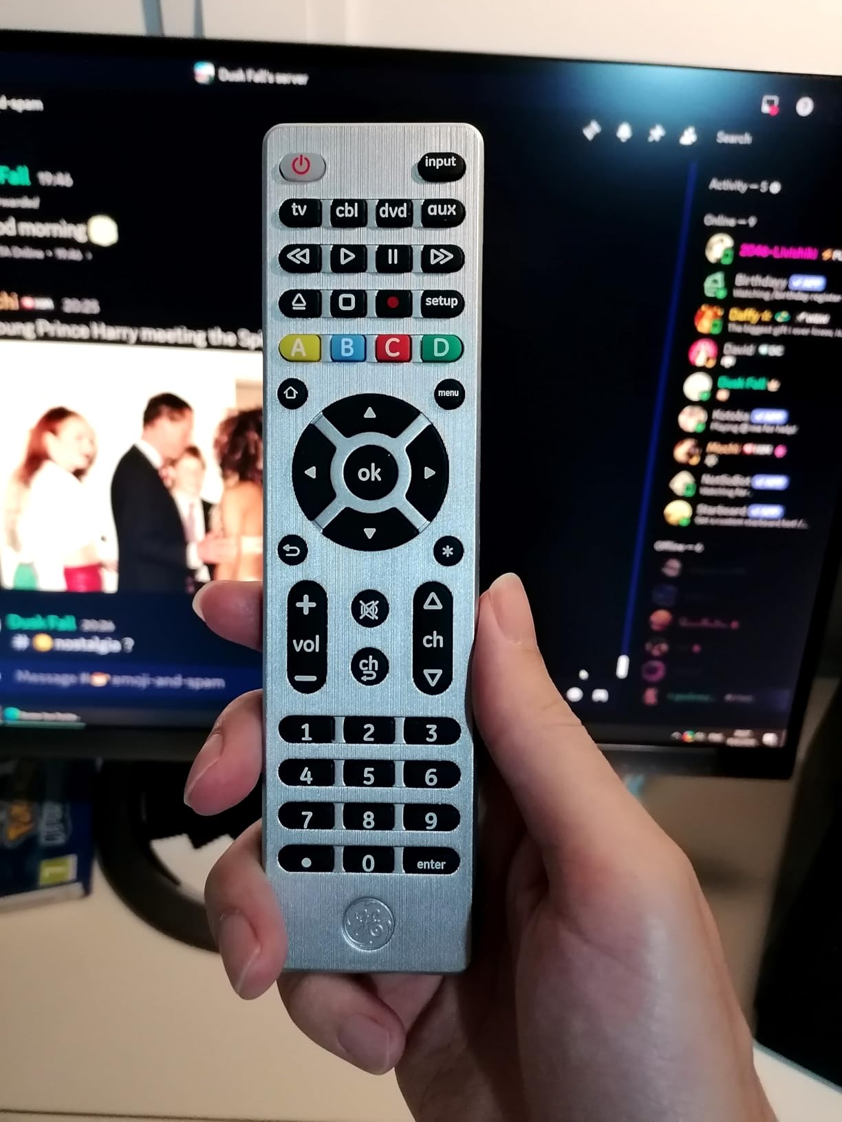 GE Universal Remote Control for Samsung LG RokuTV Vizio Sony Philips Sharp, 4-Device customer photo 1