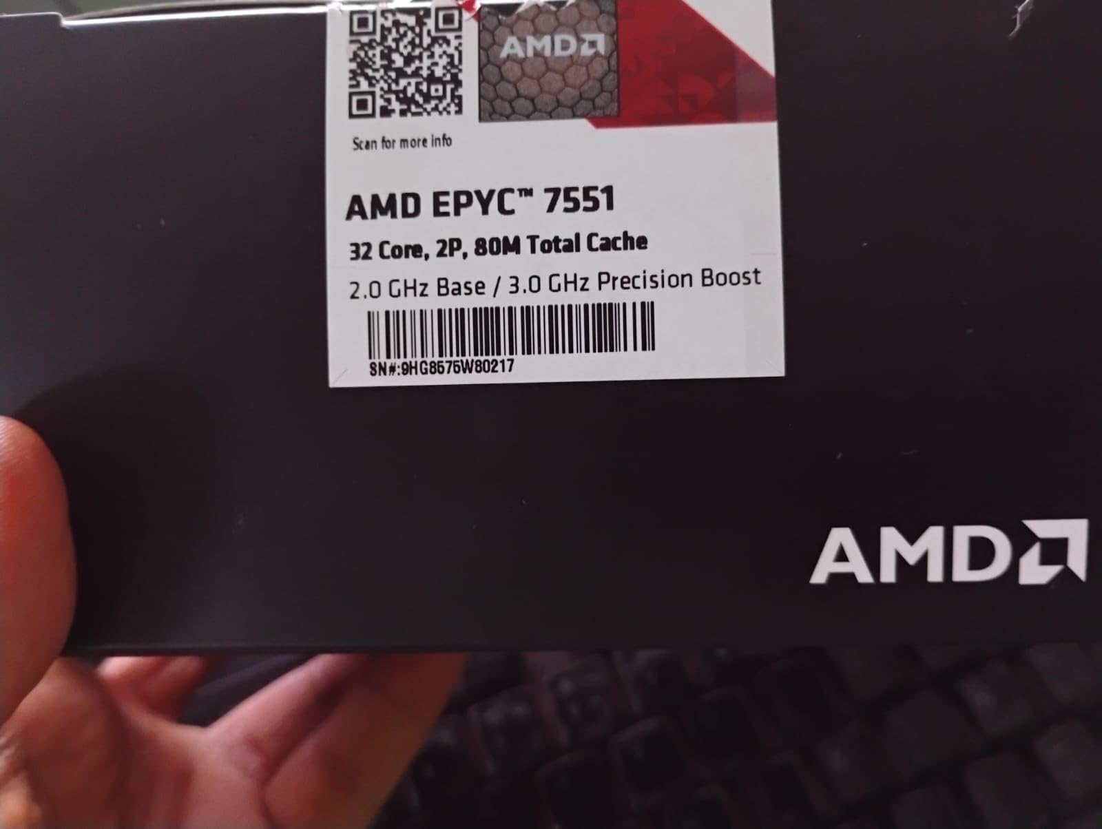 PS7551BDAFWOF EPYC x86 CPU Processor Model 7551 (32c/64t 2.0GHz) 16 DDR4 DIMM Slots with up to 2TB RAM and 128 Lanes of PCIe 3 customer photo 2