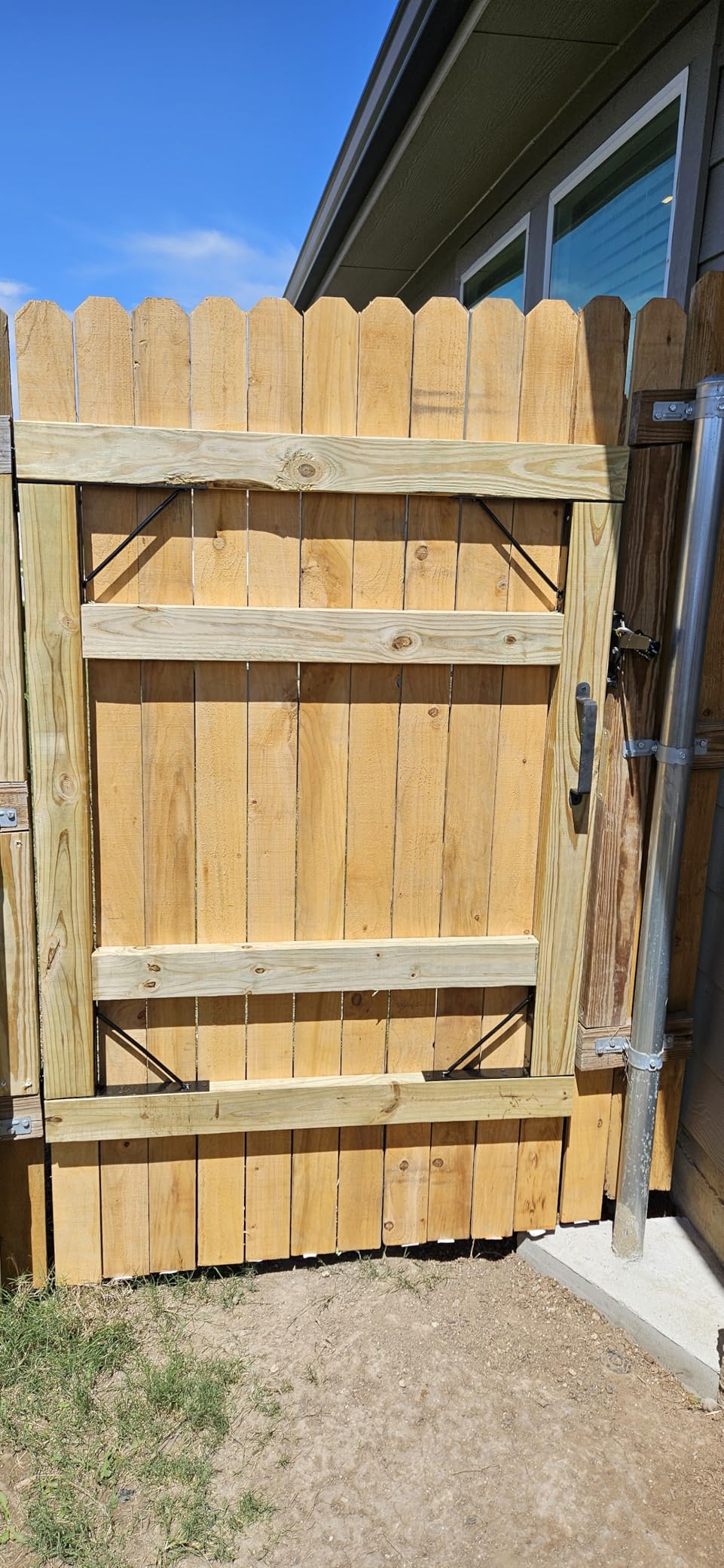 Mofeez Corner Brace Bracket No Sag Kit for Shed Doors, Driveway Gates, Corral Gates, Wood Windows customer photo 2