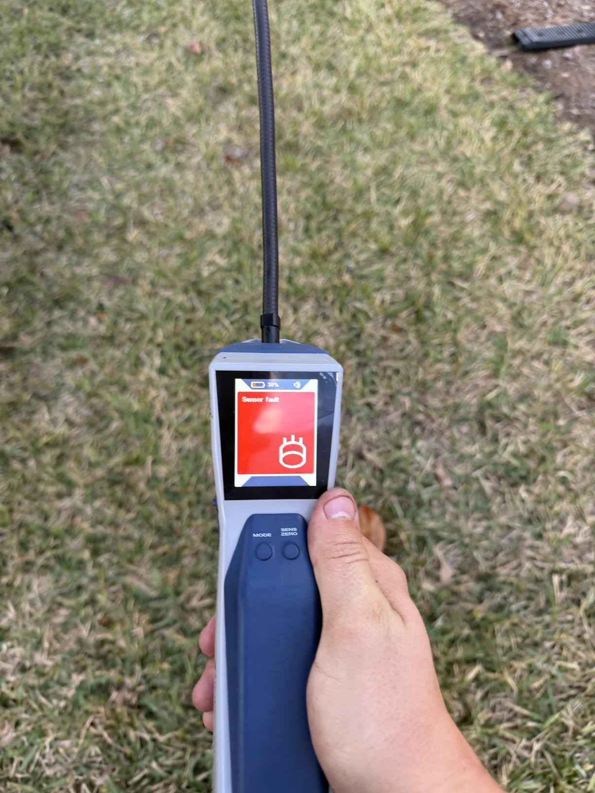 INFICON D-TEK Stratus Refrigerant Leak Detector and Portable Monitor, Model: 724-202-G1 customer photo 1