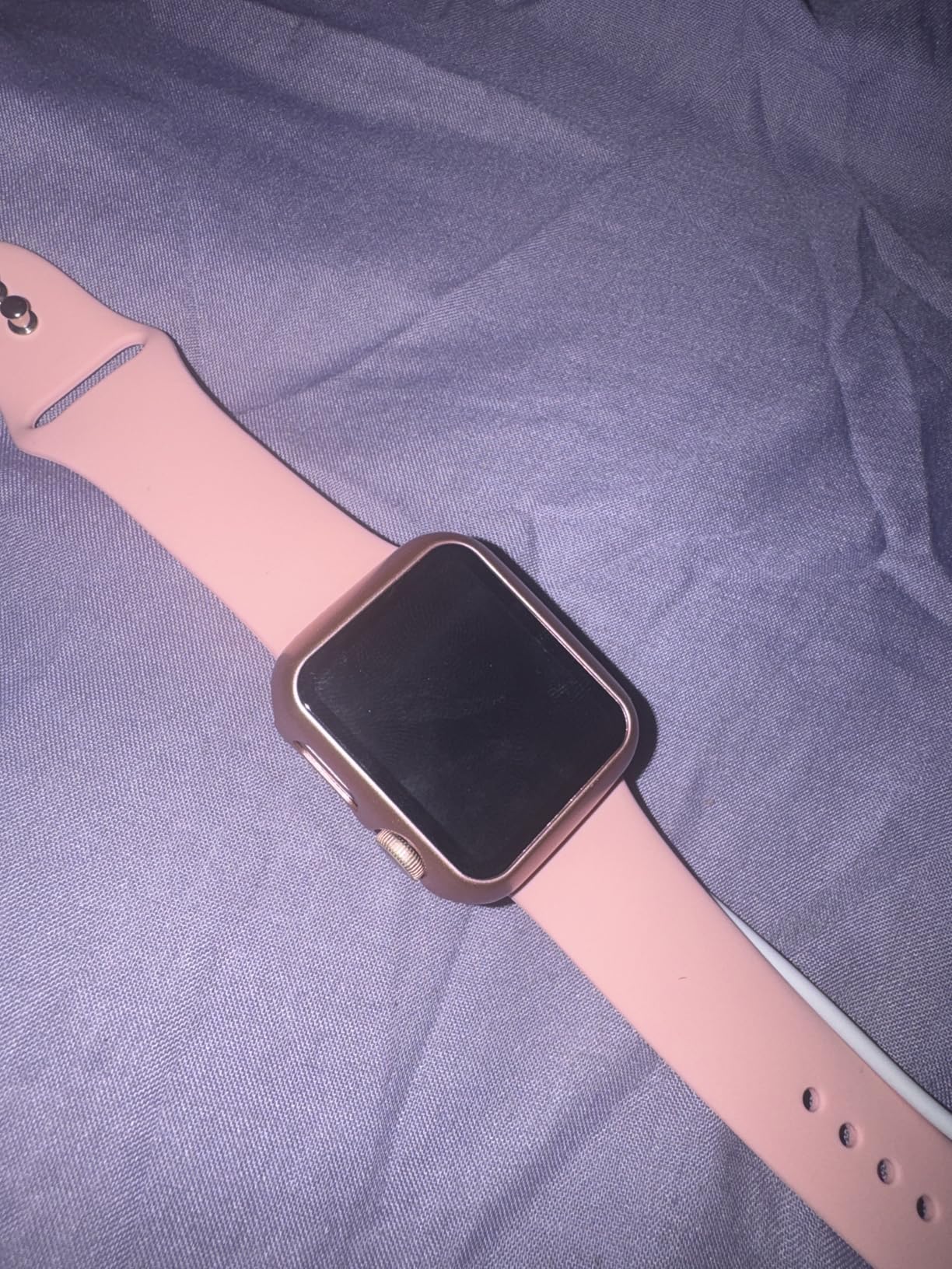 Apple Watch Series 5 (GPS, 40MM) - Gold Aluminum Case with Pink Sand Sport Band (Renewed) customer photo 1