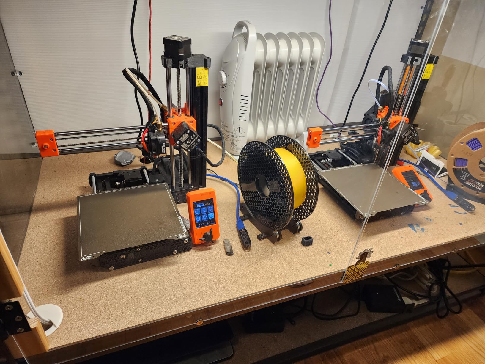 Original Prusa MINI+ Beginner-Friendly 3D Printer DYI Kit, Filament Sensor Included, Fun to Assemble, Removable Print Sheets, Filament Sample Included, Print Size 7×7×7 in. customer photo 1