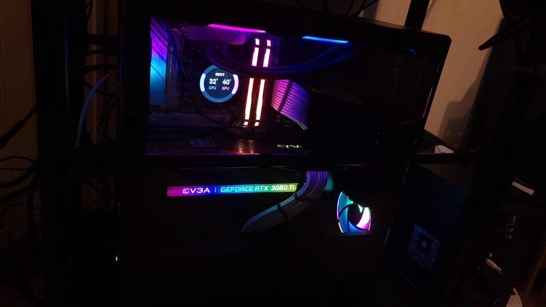 EVGA GeForce RTX 3080 Ti FTW3 ULTRA GAMING, 12G-P5-3967-KR, 12GB GDDR6X, iCX3 Technology, ARGB LED, Metal Backplate customer photo 2