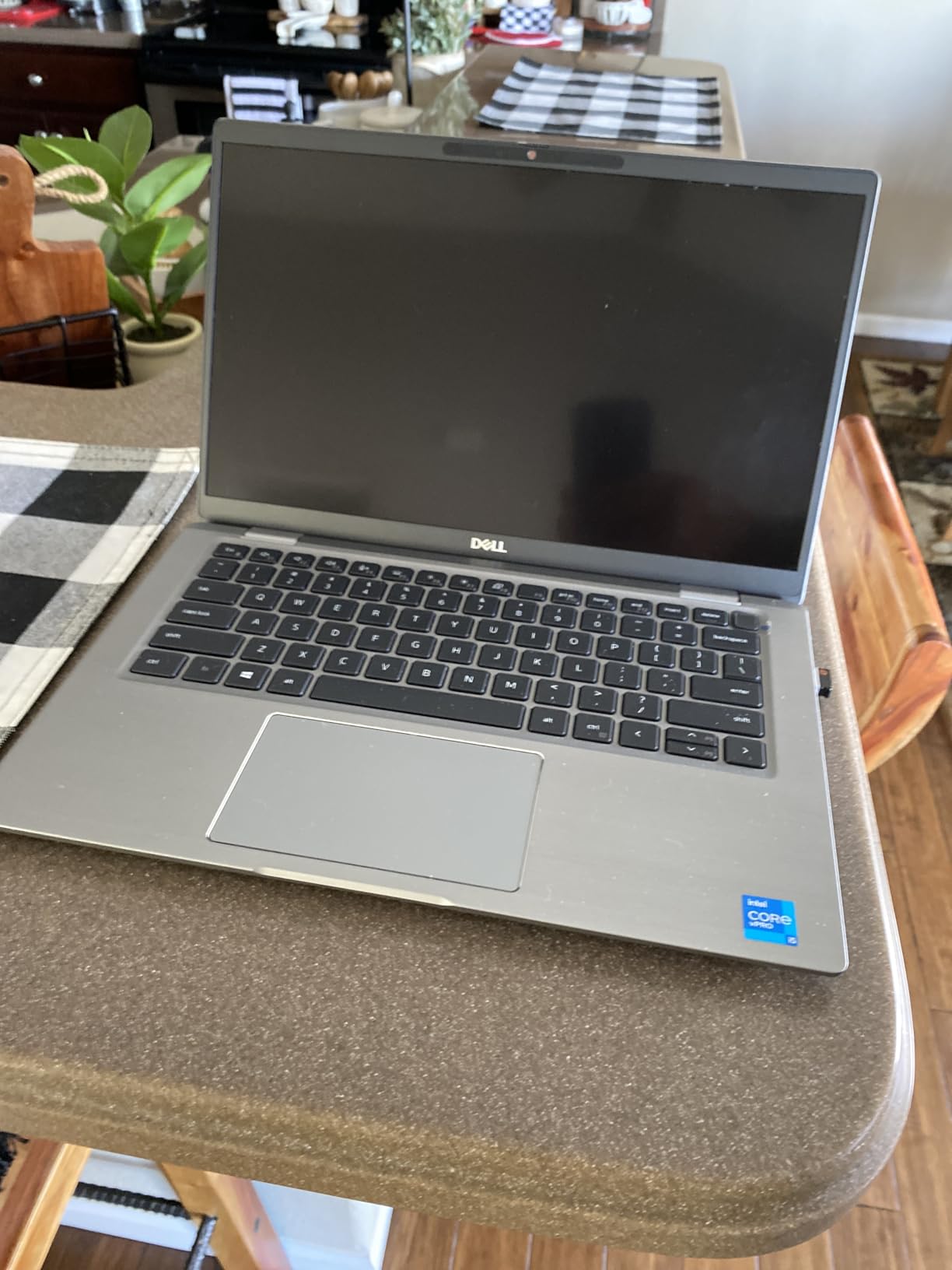 Dell Latitude 7420 FHD Laptop Notebook with Intel Core i7 11th Gen Processor (16GB Ram, 512GB SSD, WiFi, Bluetooth) Windows 11 Pro - Carbon Fiber (Renewed) customer photo 1