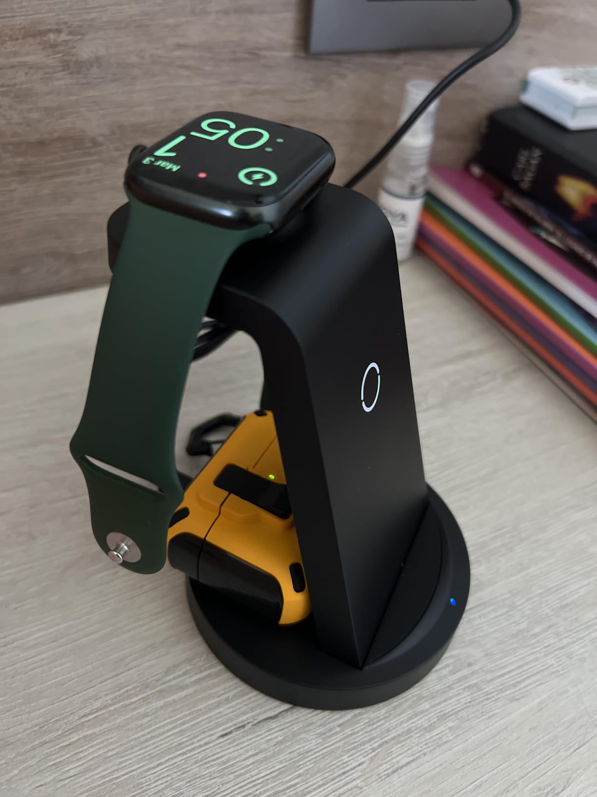 Anlmz 3 in 1 Charging Station - Wireless Charger for Apple Multiple Devices customer photo 1