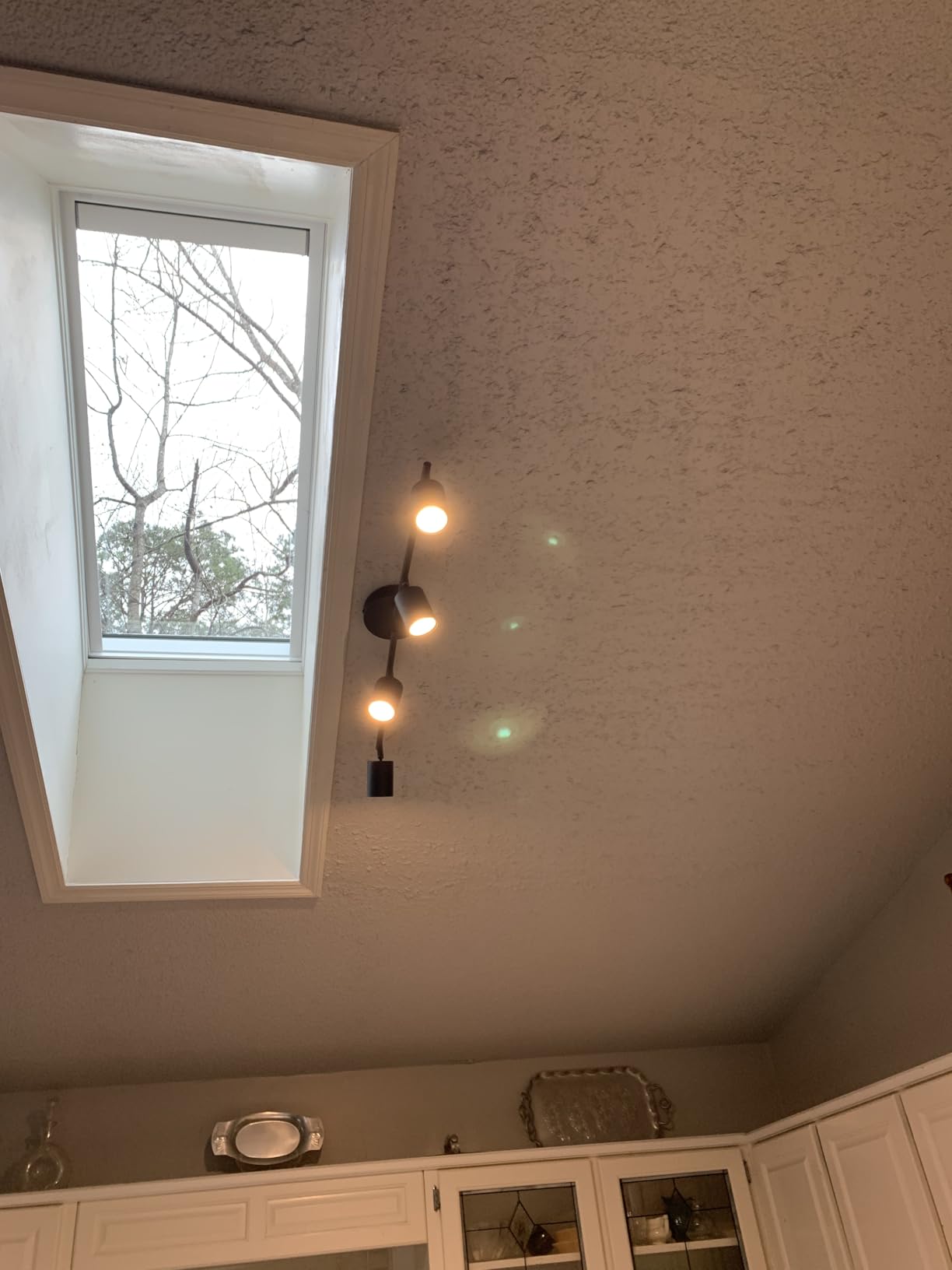 BoostArea LED 4 Light Track Lighting Kit, Black 4 Way Ceiling Spot Lighting, Flexibly Rotatable Light Head for Kitchen, Living Room, Bedroom, Bulb Not Included customer photo 1