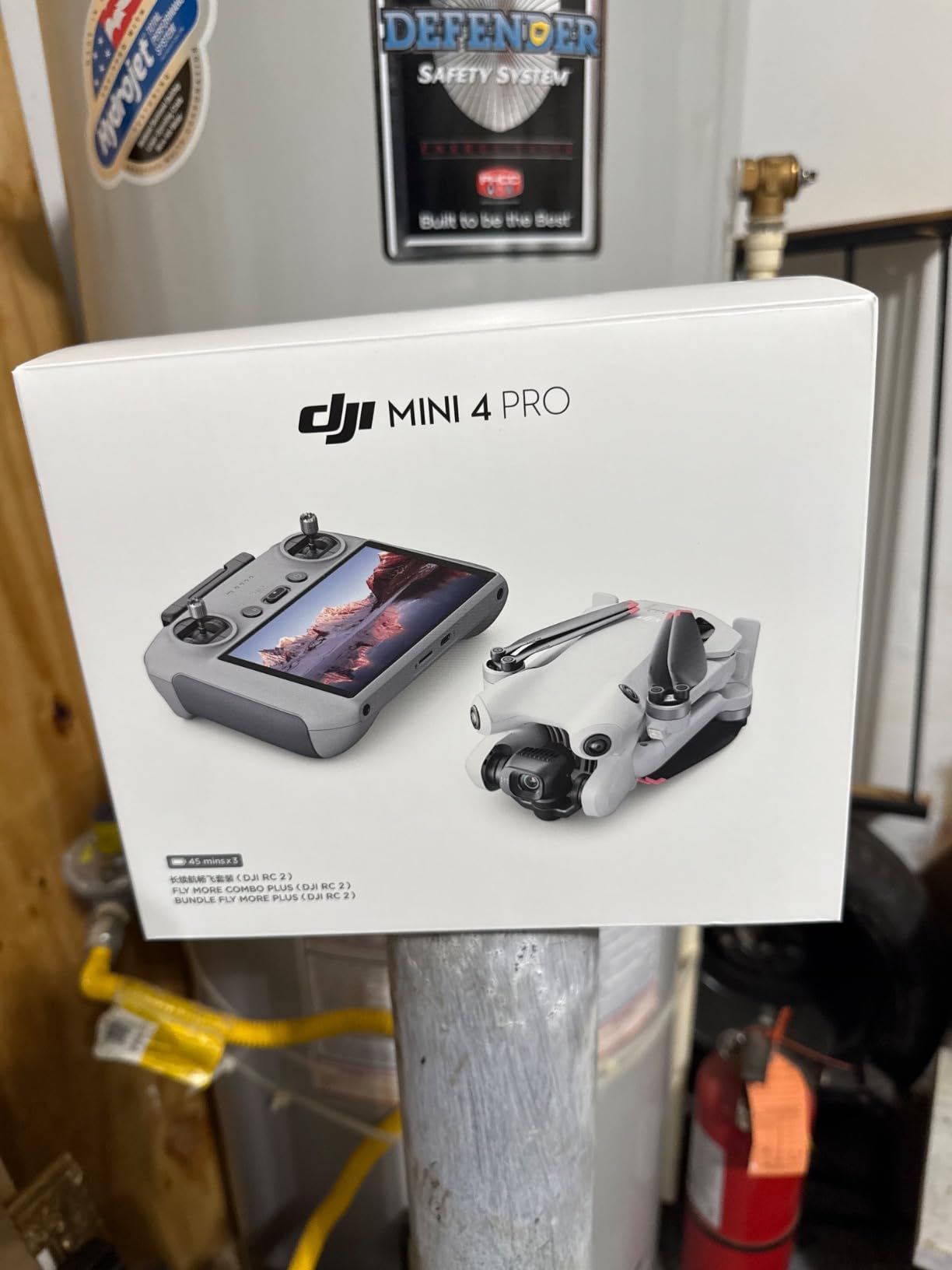 DJI Mini 4 Pro Folding Drone with RC 2 Remote Fly More Combo customer photo 2