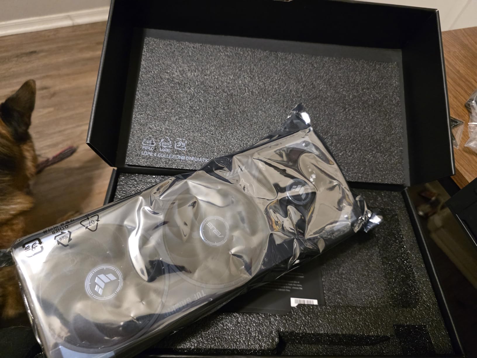 ASUS Dual GeForce RTX 4070 Super EVO OC Edition 12GB GDDR6X (PCIe 4.0, 12GB GDDR6X, DLSS 3, HDMI 2.1a, DisplayPort 1.4a, 2.5-Slot Design, Axial-tech Fan Design, 0dB Technology, and More) customer photo 2