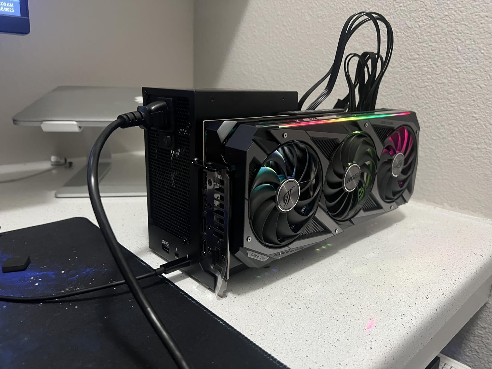 ANQ-L336 Mini eGPU Enclosure 40Gbps Thunderbolt3/4 USB4 for Laptop, PCIe External GPU Dock with PD 85W, Support NVIDIA/AMD, DC/ATX/SFX/Flex customer photo 1
