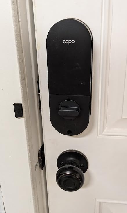 Tapo Smart Door Lock, Deadbolt | Keyless Entry, Fingerprint Recognition, Touchscreen Keypad & in-App Monitoring with Scheduled Access|1-Year Rechargeable Battery |BHMA Grade 2 | DL110 customer photo 2