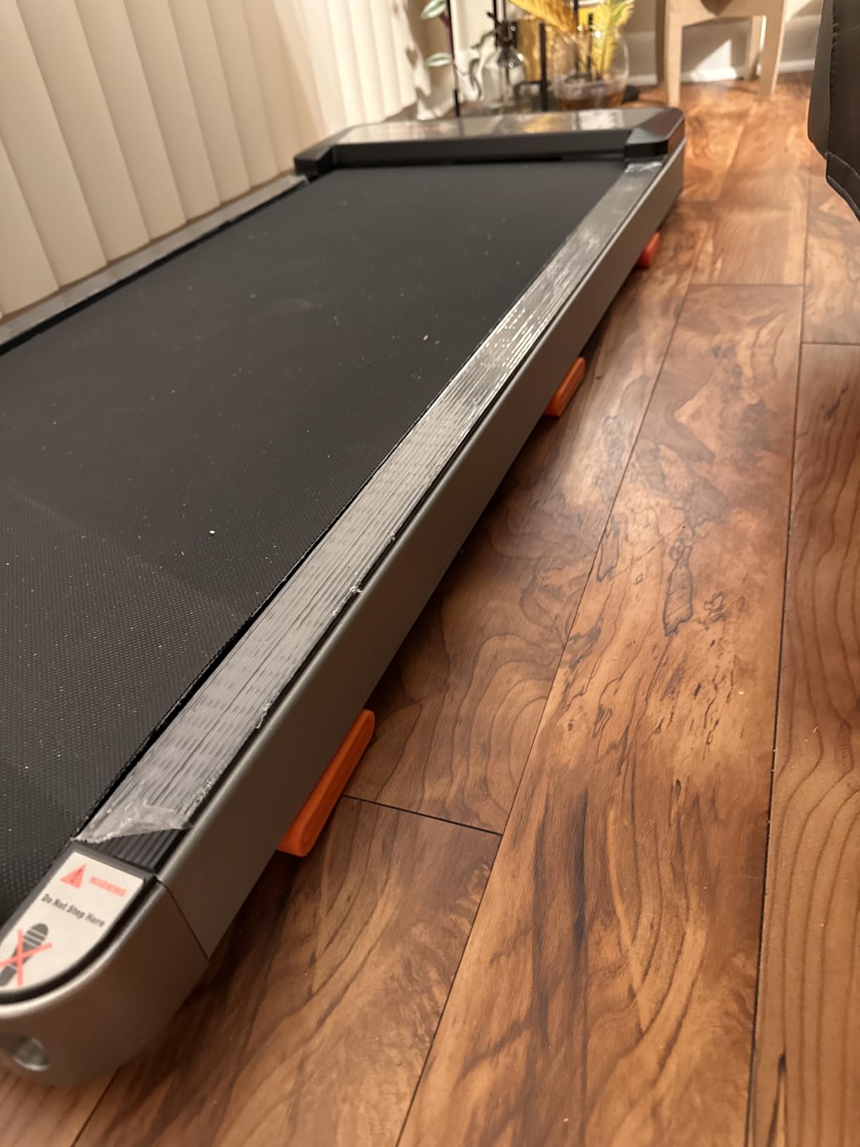 Walking Pad, Treadmill with Incline for Home Office, 2.5HP Portable Under Desk Treadmill with 265 Lbs Capacity, Remote Control, Led Display customer photo 1