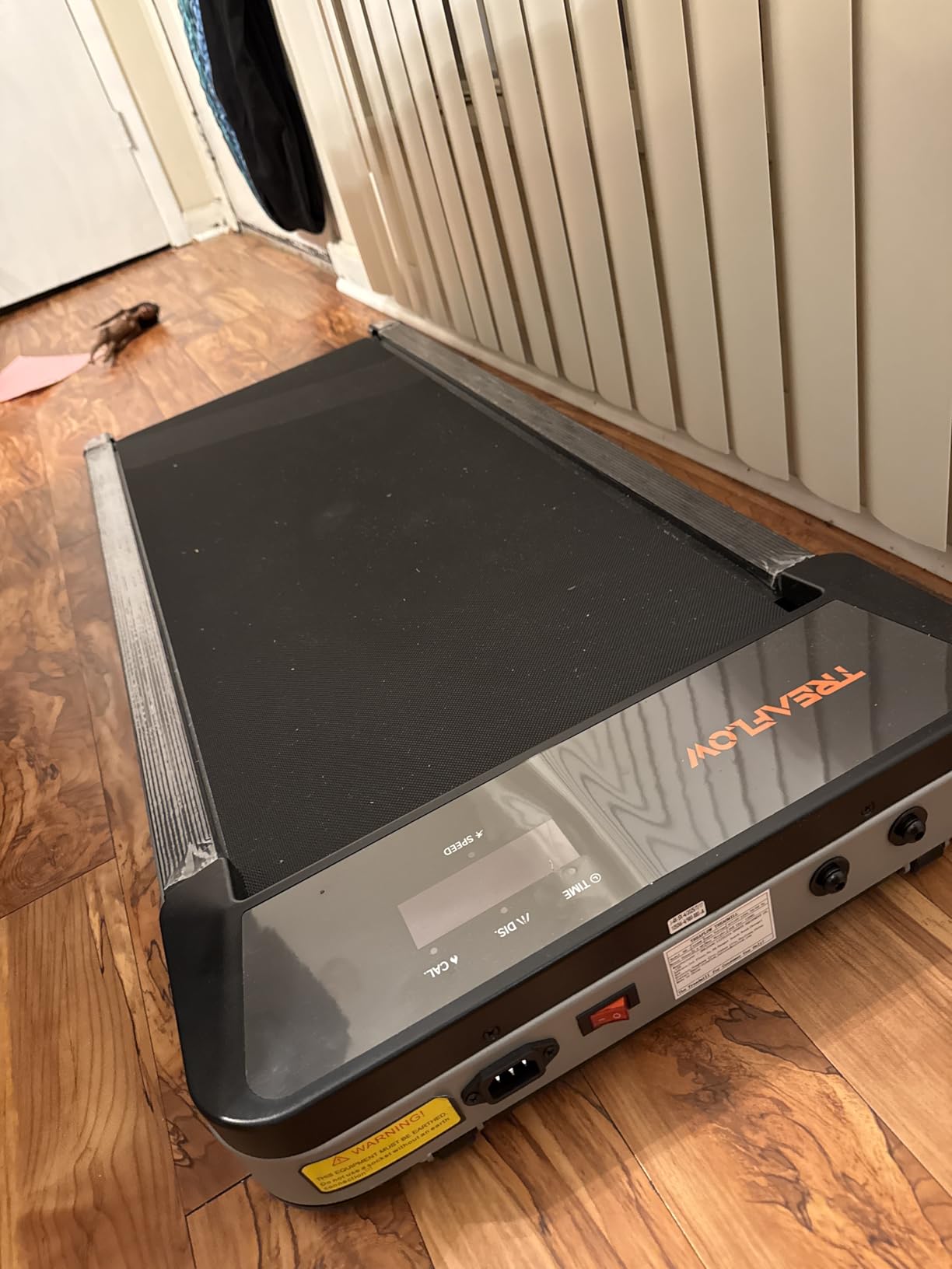 Walking Pad, Treadmill with Incline for Home Office, 2.5HP Portable Under Desk Treadmill with 265 Lbs Capacity, Remote Control, Led Display customer photo 2