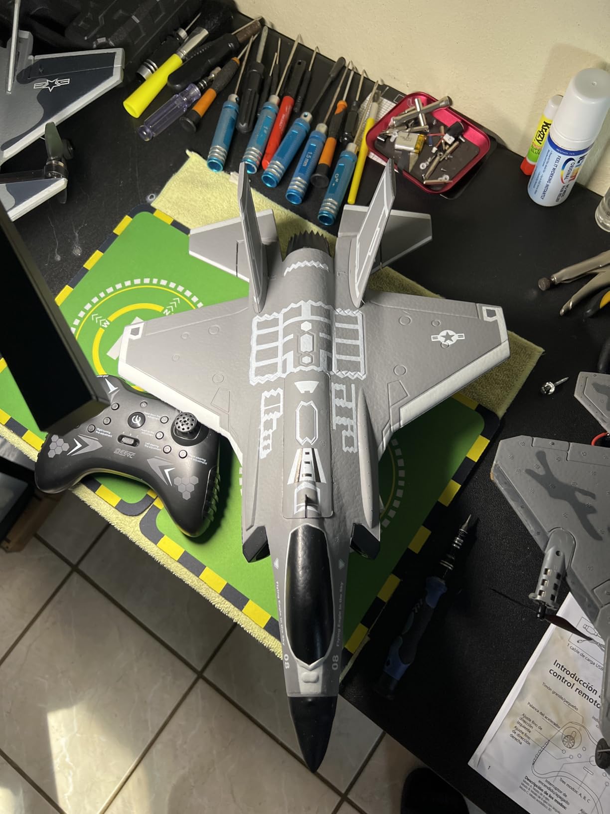 DEERC F-16 Style RC Airplane (X-62A Vista), 4-Channel Remote Control Jet with 6-axis Gyro Stabilizer EPP RTF Hobby Glider Aircraft Plane Easy to Fly for Adults Boys customer photo 2