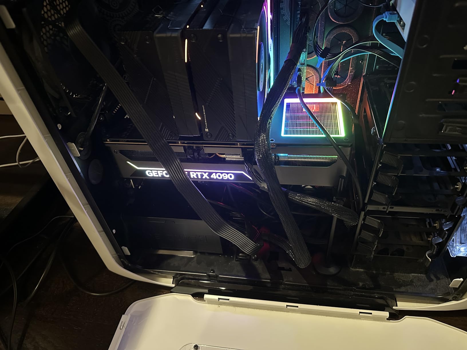 NVIDIA RTX PRO 6000 Blackwell Professional Workstation Edition Graphics Card for AI, Design, Simulation, Engineering - 96GB DDR7 ECC Memory - 4th Gen RT/5th Gen Tensor Core GPU - OEM Packaging customer photo 2