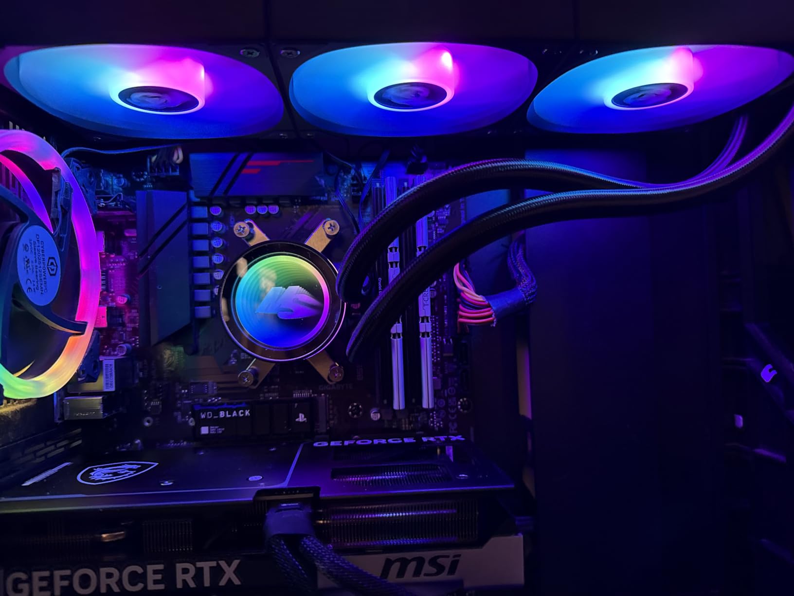 Minorsonic CPU Cooler 240mm Aio, Liquid Cooler CPU Low-Noise AMD AM5/AM4, Refrigeracion Liquida Water Cooling Systems, Intel LGA 1851/1700 PC Water Cooler 2 x 120 mm PWM Fans Black customer photo 2