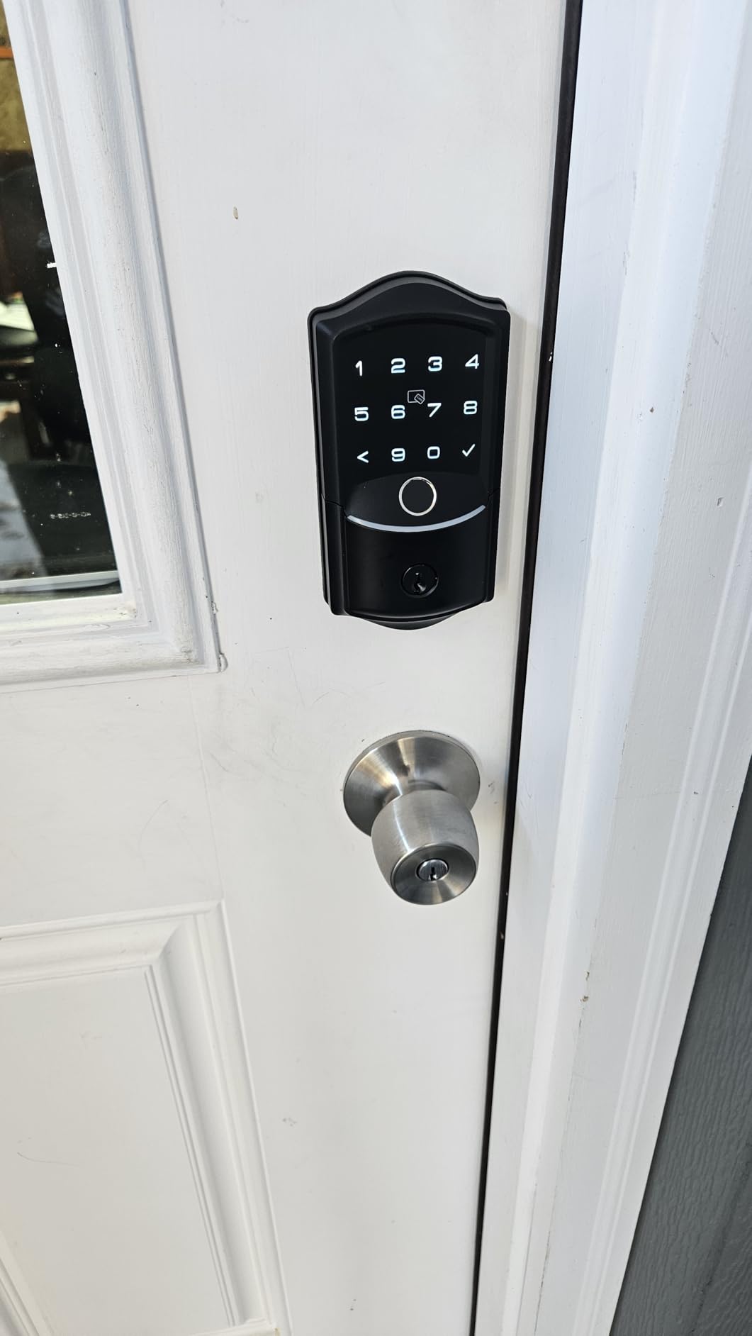 Veise VE027-K Built-in WiFi Smart Lock with 2 Knob, Fingerprint Keyless Entry Door Lock Handle Set for Front Door, App Remote Control, Electronic Digital Keypad Deadbolt, IP65 Waterproof, Matte Black customer photo 1