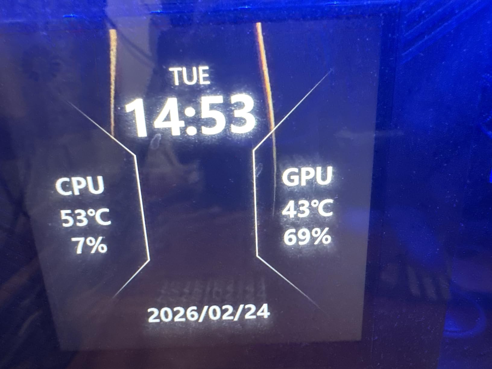 Thermalright Phantom Spirit 120 Vision EVO CPU Air Cooler, Twin Tower Radiator 2150RPM Speed,480x480 Resolving Power IPS Screen with 3.95in,Computer Cooler for Intel lga1851/1700/115x,AM4/AM5 customer photo 1