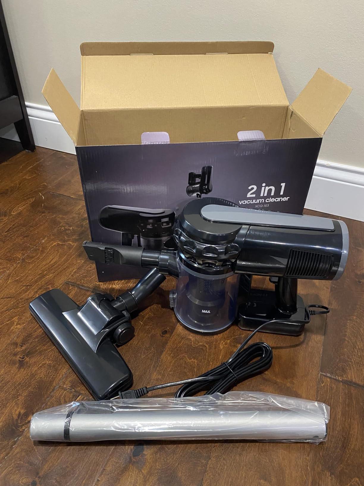 qimedo Corded Stick Vacuum Cleaner, Plug in Stick Vacuum Cleaner for Home, Handheld Vacuum Cleaners for v1 Hard Floor,Carpet (Simple Style) customer photo 1