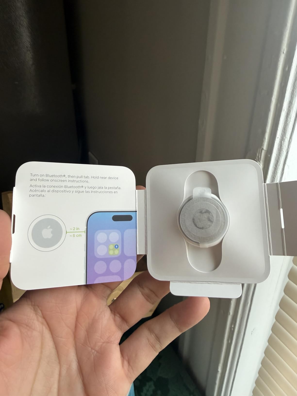 AirTag (2nd Generation) - 4 Pack: Tracker for Keychain, Wallet, and More; Locator with Sound; Simple One-Tap Setup with iPhone or iPad; Key Finder with up to 1.5X Precision Finding Range customer photo 2