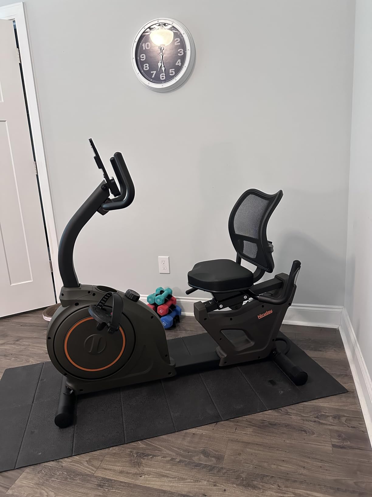 Niceday Recumbent Exercise Bike, Recumbent Bike for Home, 400LBS Weight Capacity, Magnetic Recumbent Bike with Smart APP customer photo 1