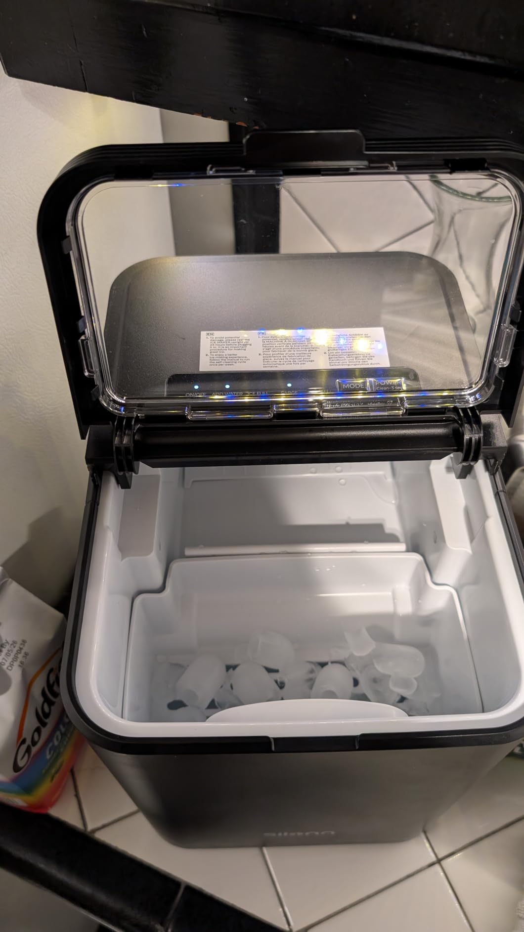 Silonn Ice Maker Countertop, Portable Ice Machine with Carry Handle, Self-Cleaning Ice Makers with Basket and Scoop, 9 Cubes in 6 Mins, 26 lbs per Day customer photo 1