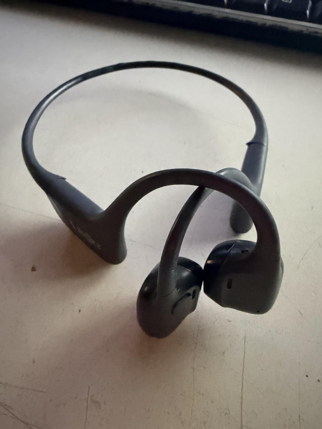 SHOKZ New OpenRun Pro 2 Mini - Open-Ear, Bone Conduction Sport Headphones - with Reflective Strip - Sweat Resistant, Workout Headphones - Secure, Wireless, Comfortable Fit-Deep Bass and Smart Mic App customer photo 2