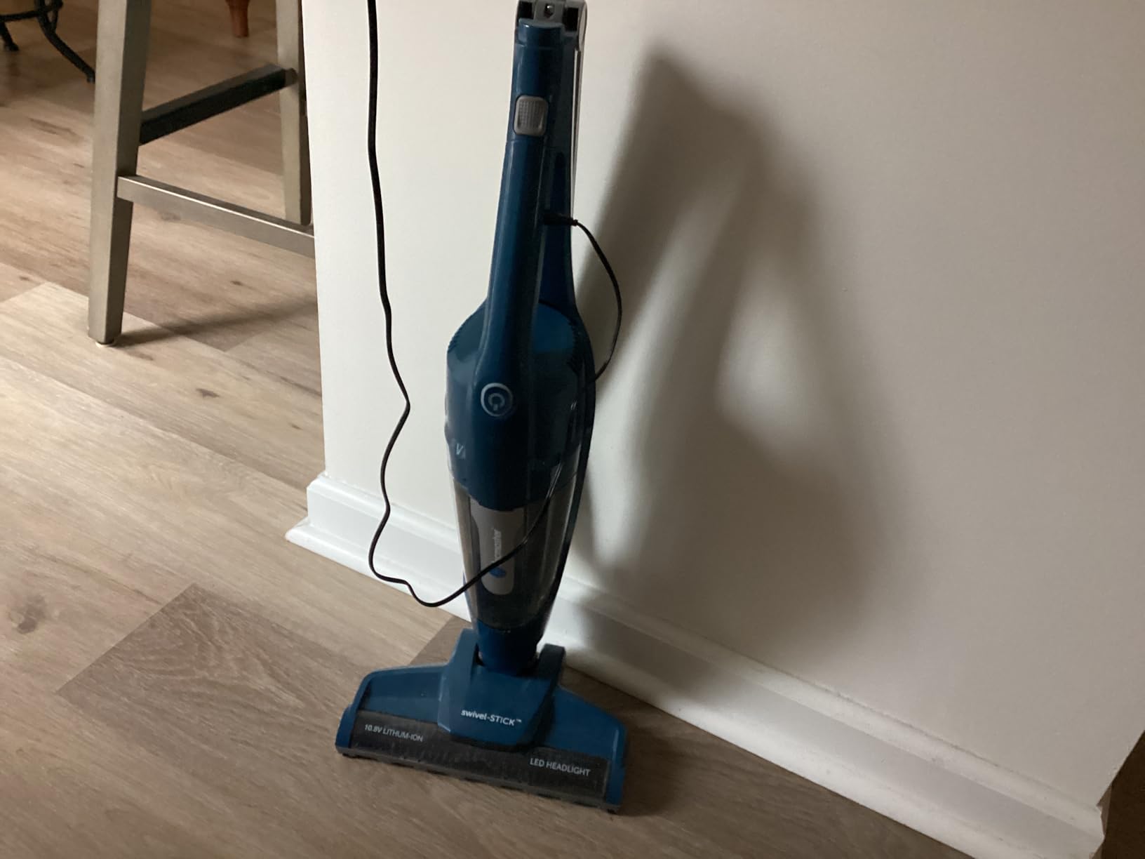 Vacmaster Portable 10.8V 2-in-1 Cordless Stick Lightweight Vacuum Cleaner with 2-Speed Power Control and LED Headlight customer photo 2