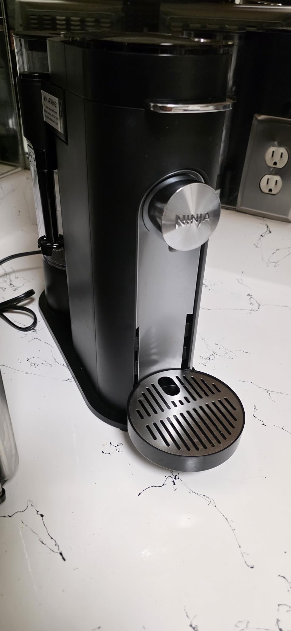 Ninja Pod and Grounds Specialty Single Serve Coffee Maker, K-Cup Pod Compatible, Brews, Compact Design, Built-in Milk Frother, 56 Ounces Reservoir, 6 to 24oz Sizes, Stone, PB051ST customer photo 1