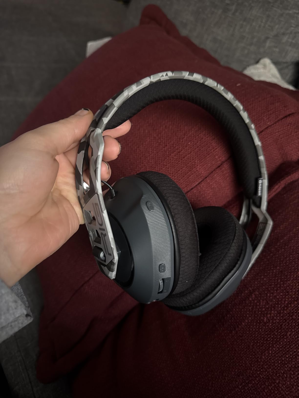 RIG 600 PRO HS Dual Wireless Multiplatform Gaming Headset with 2.4GHz/Bluetooth for PlayStation PS4, PS5, Nintendo Switch, Switch 2, PC, USB, Steam Deck, Android, iPhone - Arctic Camo customer photo 1