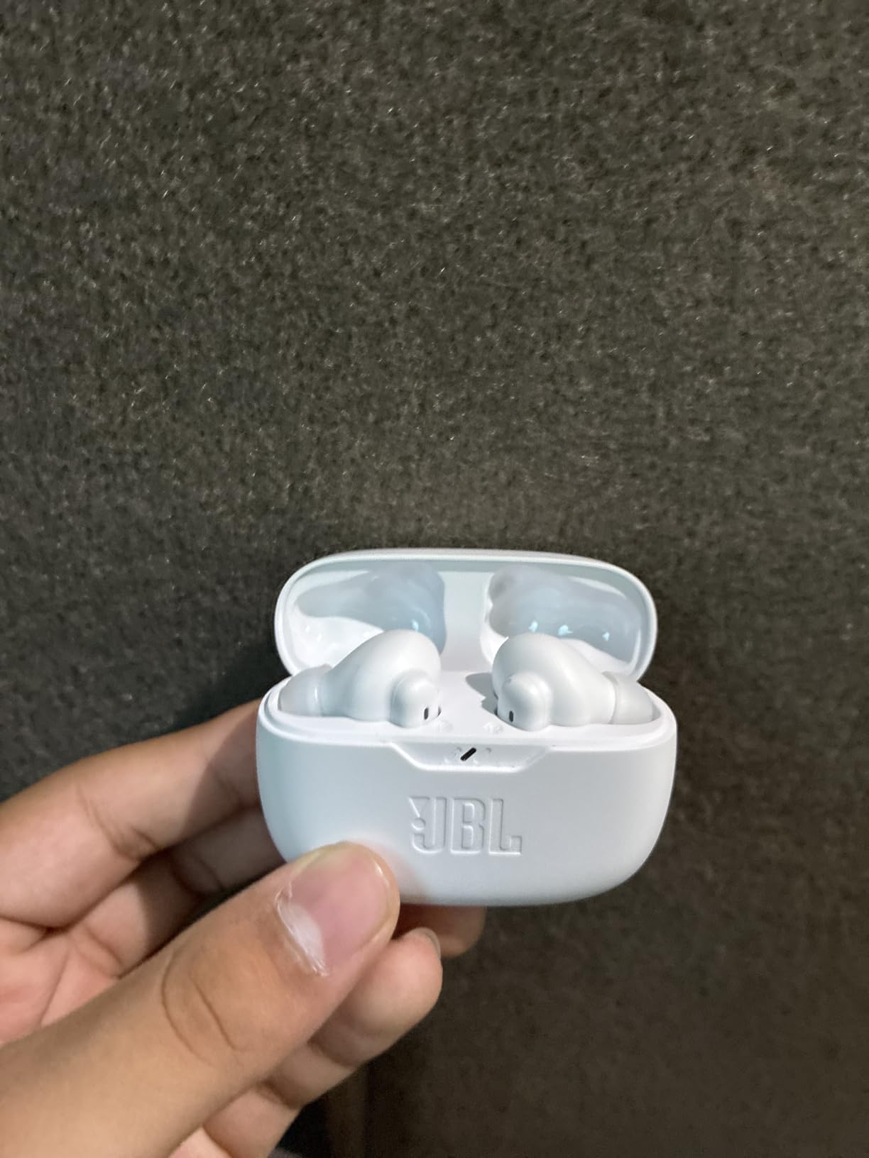 JBL Vibe Beam 2 - True Wireless Noise Cancelling Earbuds with JBL Pure Bass Sound & Smart Ambient technology, 4mics for crisp, clear calls, up to 40Hrs of Playback, IP54 Dust & Water resistant (Black) customer photo 2