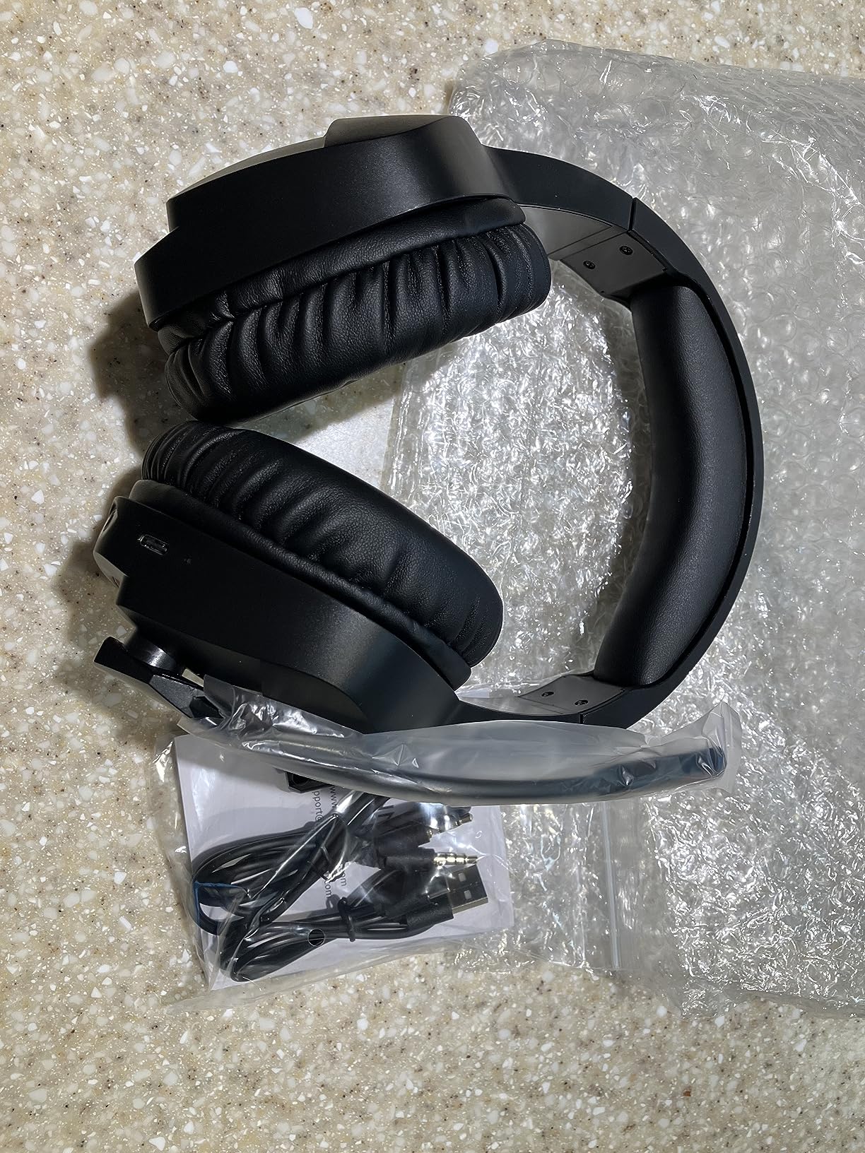 V2 Wireless Gaming Earbuds with 20ms Low Latency, 2.4GHz USB-C Dongle & Bluetooth 5.4 - Designed for Meta Quest 3S, Quest 3, Quest 2, PS5, PS4, PC, Switch, Steam Deck - Noise-Cancelling Mic customer photo 1