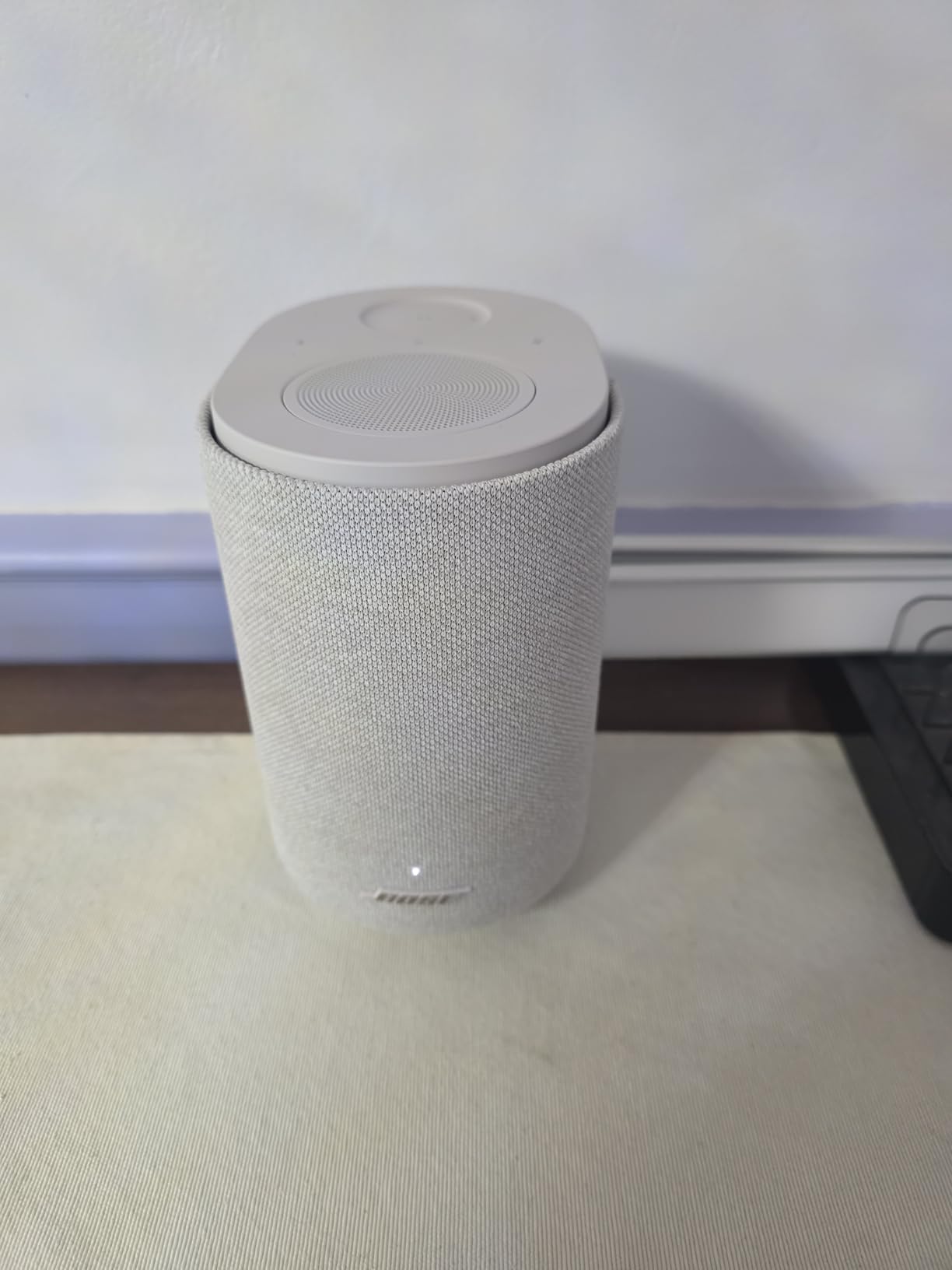 Bose New Lifestyle Ultra Speaker, Wireless Home Speaker, TrueSpatial Audio, CleanBass, AirPlay & Google Cast, Black customer photo 1