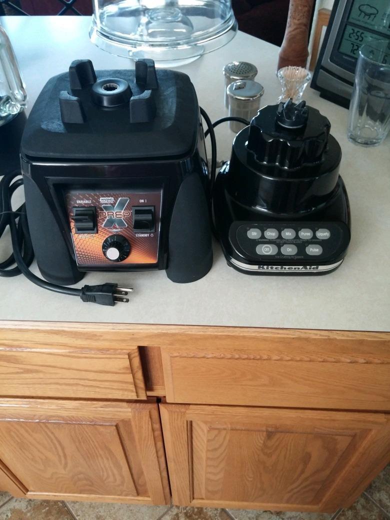 Waring Blender with Variable-Speed & 64 oz. Copolyester Jar customer photo 2