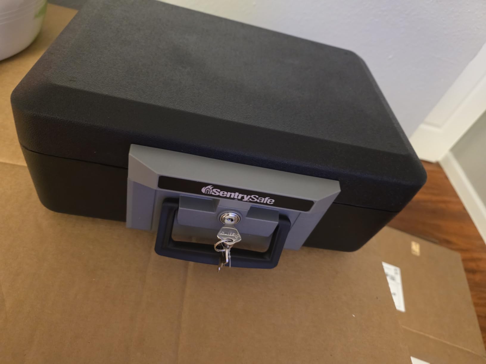 SentrySafe Fireproof Safe Box with Key Lock, Chest Safe with Carrying Handle, 0.25 Cubic Feet, 1160 | Fire Resistant Portable Chest Safe, Protects Money, Jewelry, Important Documents customer photo 1