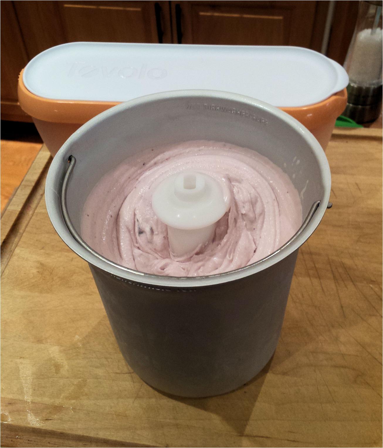 Breville BCI600XL Smart Scoop Ice Cream Maker, Brushed Stainless Steel customer photo 1