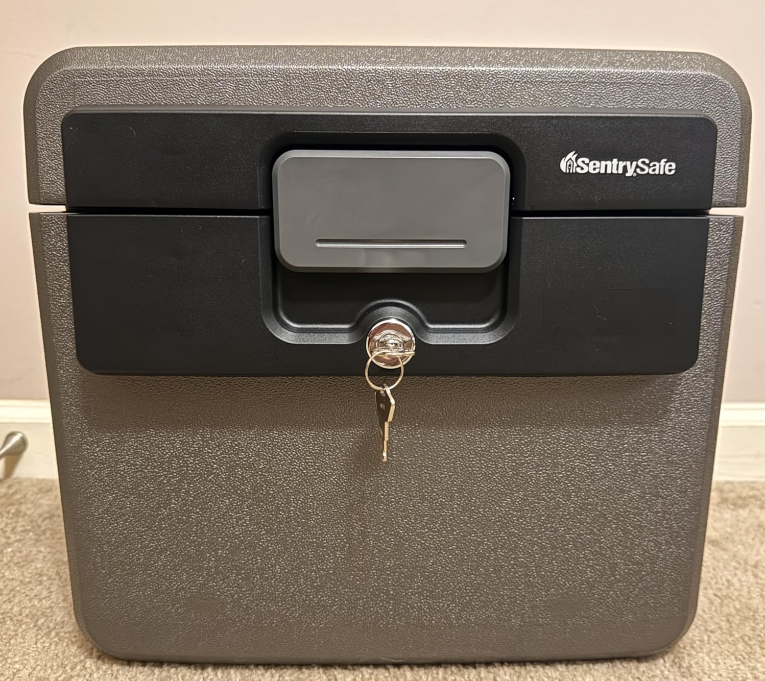 SentrySafe Black Fireproof and Waterproof Safe, File Folder and Document Box with Key Lock, 14.3 x 15.5 x 13.5 inches, HD4100 | UL Classified Fire and Water Resistant 0.65 Cu Ft File Box, Organizes Hanging Folders, Documents customer photo 2