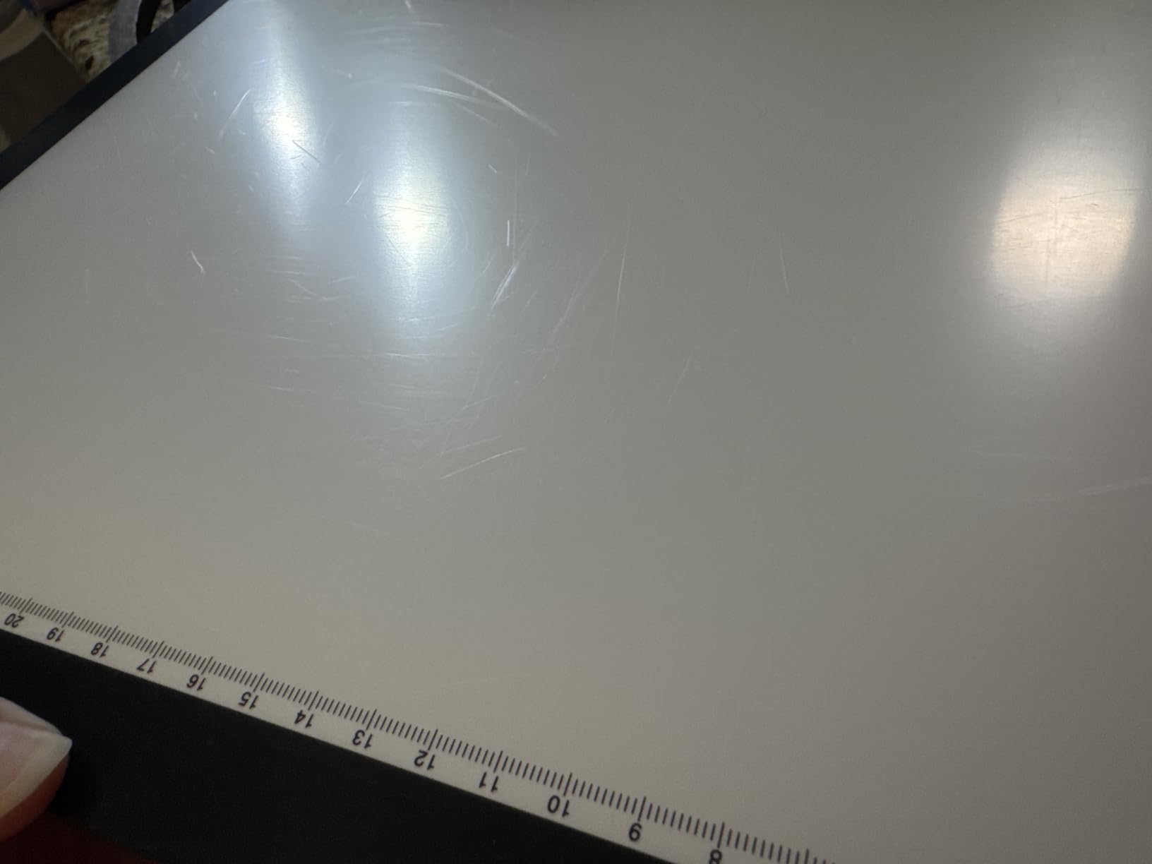 HUION L4S LED Light Box A4 Ultra-Thin USB Powered customer photo 1