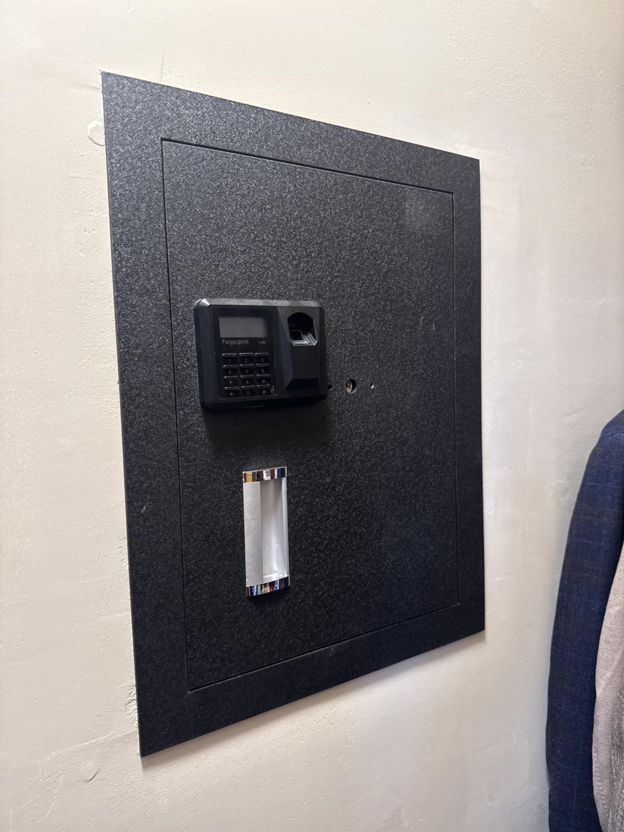 Viking Security Safe VS-52BLX Hidden Wall Biometric Safe customer photo 1