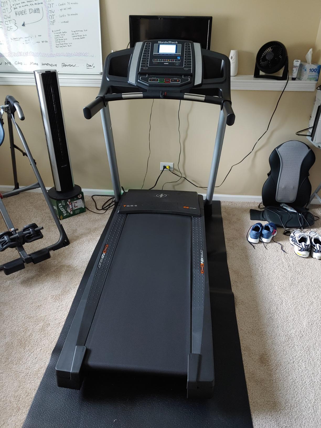 NordicTrack T Series Treadmills: T5, T6.5s, T7, T10, T16 customer photo 1