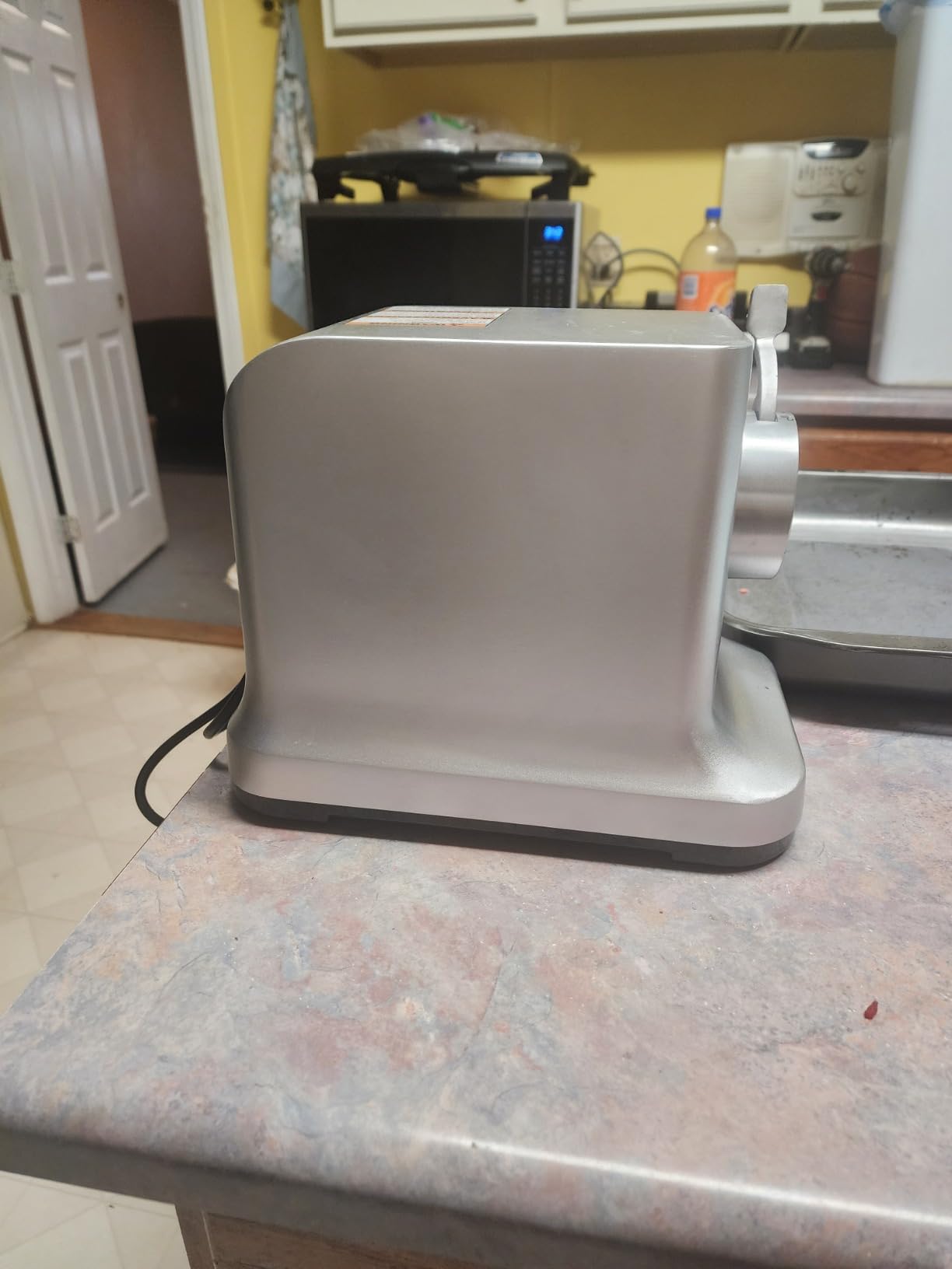 Weston #12 Electric Meat Grinder & Sausage Stuffer | 750 Watt, 1 HP Motor | Grinds 4 lbs Per Minute | Includes Stainless Steel Grinding Plates | Die-Cast Aluminum | 33-1301-W customer photo 1
