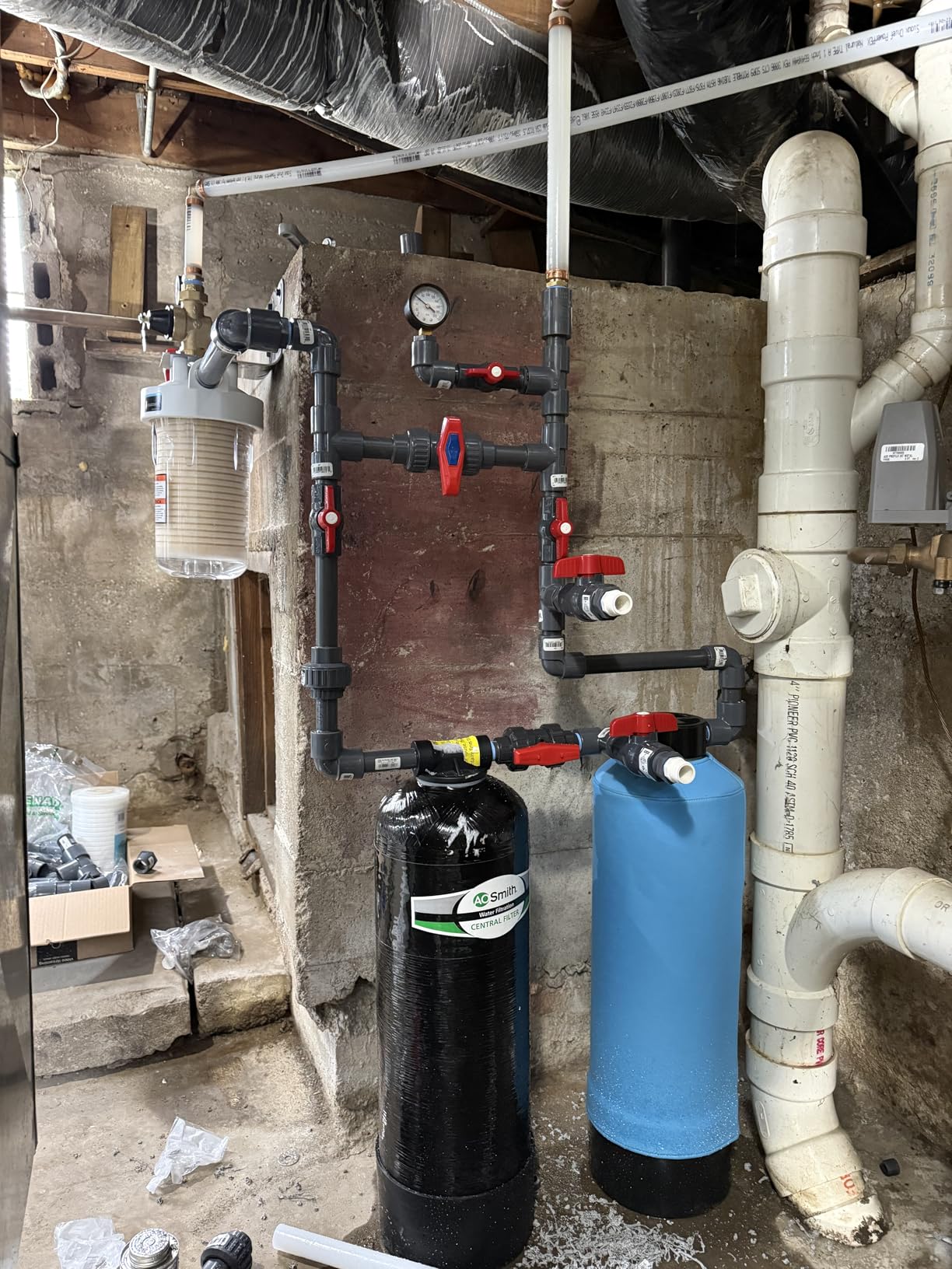A. O. Smith Whole House Water Filter System | 600K Gal | AO-WH-Filter | 6-Year Filter | NSF-Certified | Reduces 96.9% Chlorine Taste & Odor | 3/4