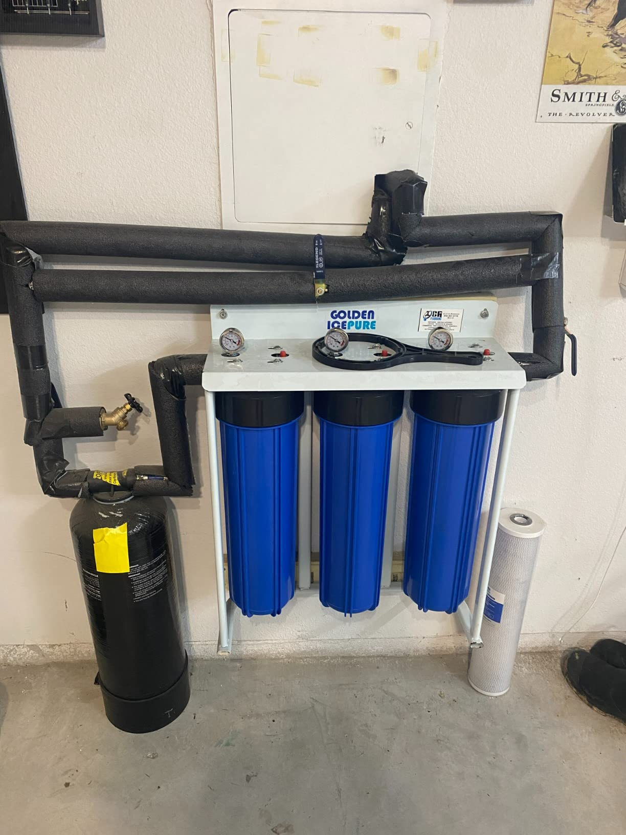 A. O. Smith Whole House Water Filter System | 600K Gal | AO-WH-Filter | 6-Year Filter | NSF-Certified | Reduces 96.9% Chlorine Taste & Odor | 3/4