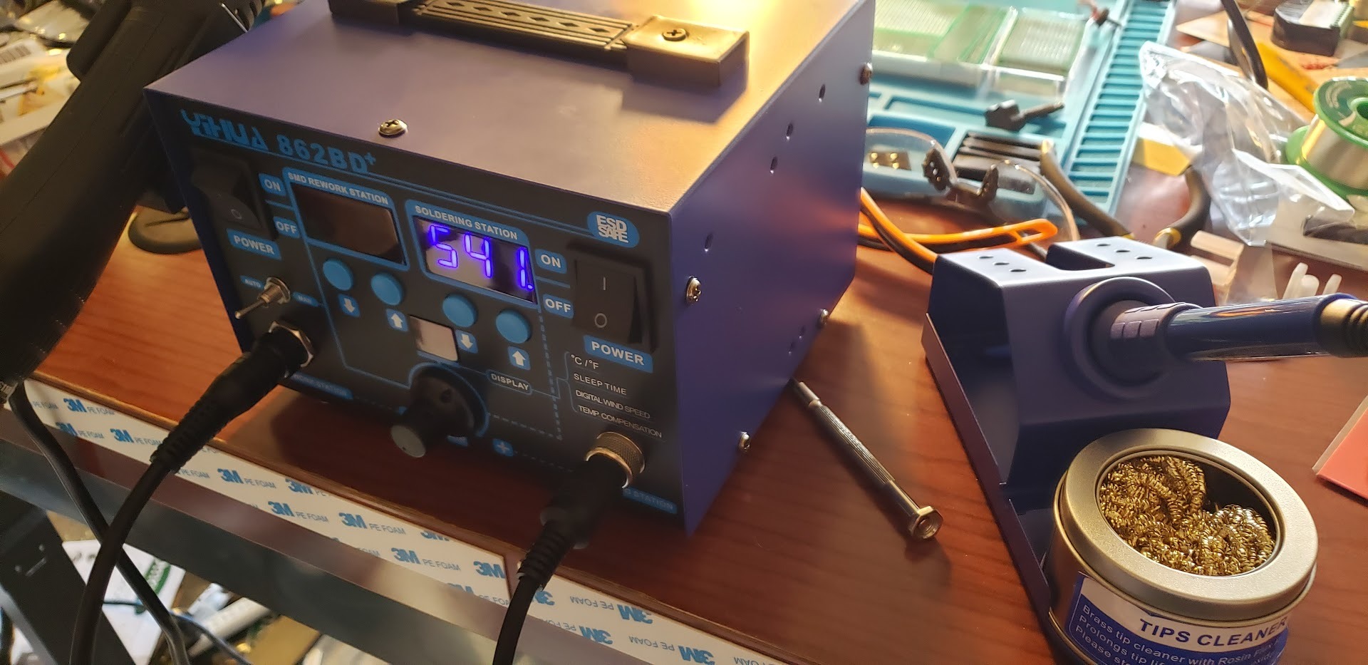 YIHUA 862BD+ SMD ESD Safe 2 in 1 Soldering Iron Hot Air Rework Station °F /°C with Multiple Functions customer photo 1