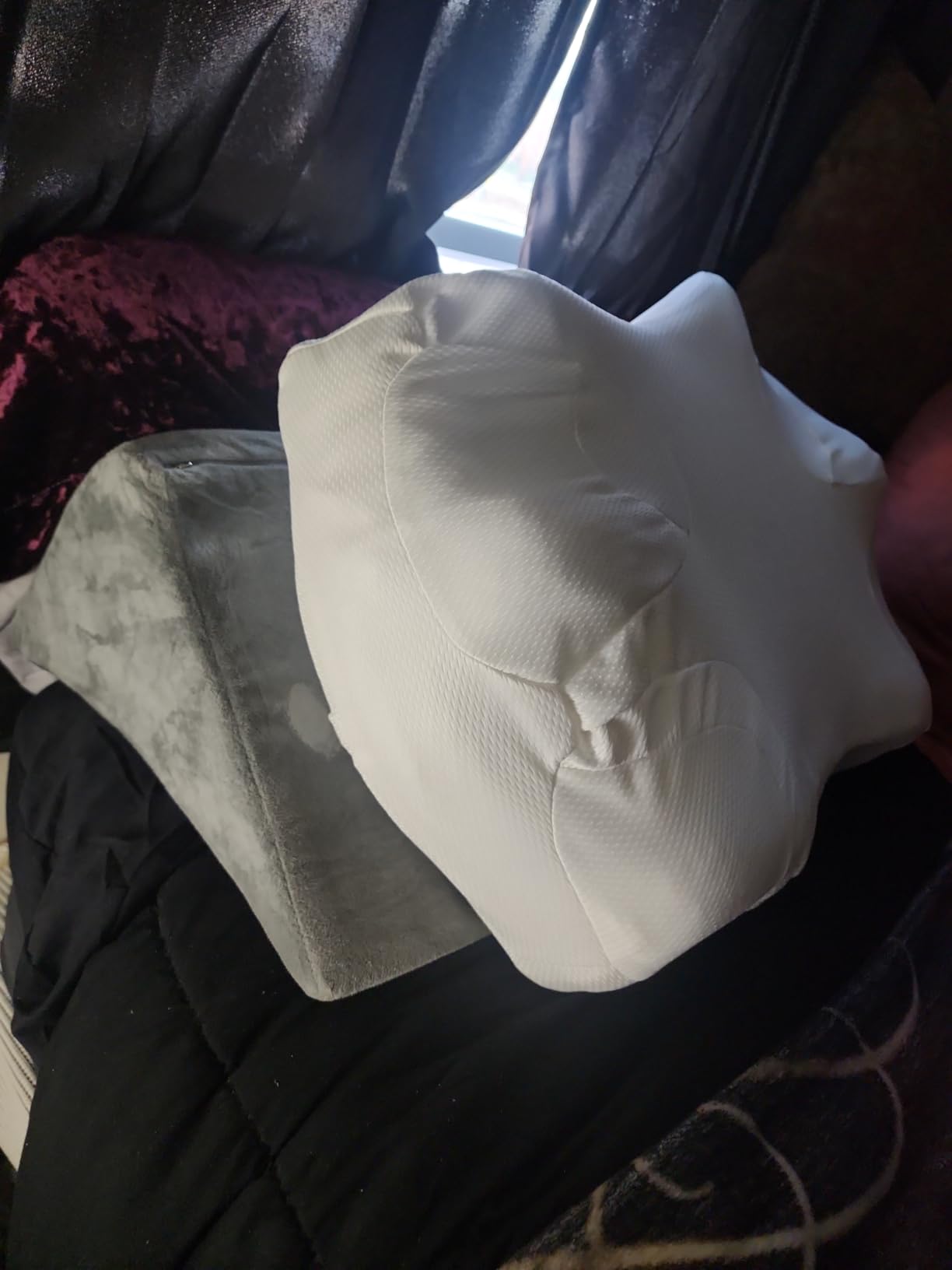 Lunderg CPAP Pillow for Side & Back Sleepers - Memory Foam | Adjustable Height - 2 Pillowcases Included - Reduce Air Leaks & Mask Pressure for Better Sleep - Works with ALL Masks customer photo 1